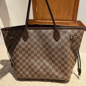 Authentic Louis Vuitton neverfull bag